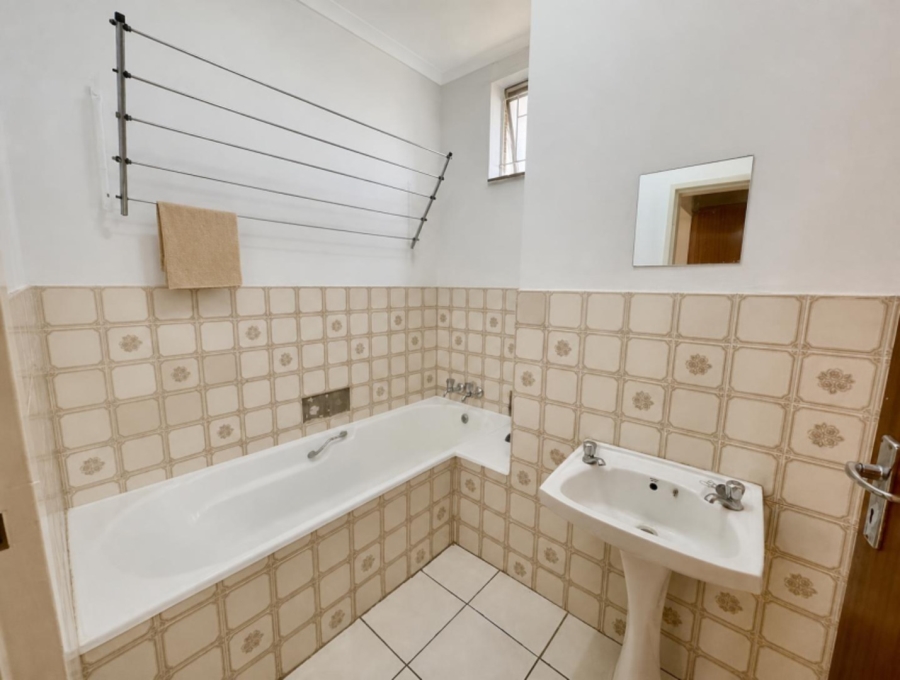 4 Bedroom Property for Sale in Die Bult North West